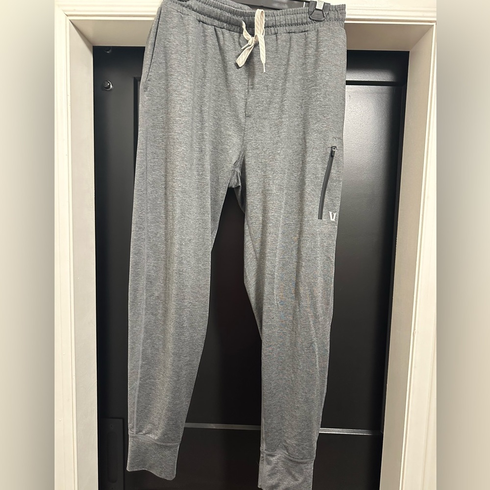 Vuori Sunday Performance Jogger - Charcoal Heather